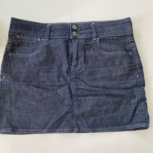 Old navy denim mini skirt size 10